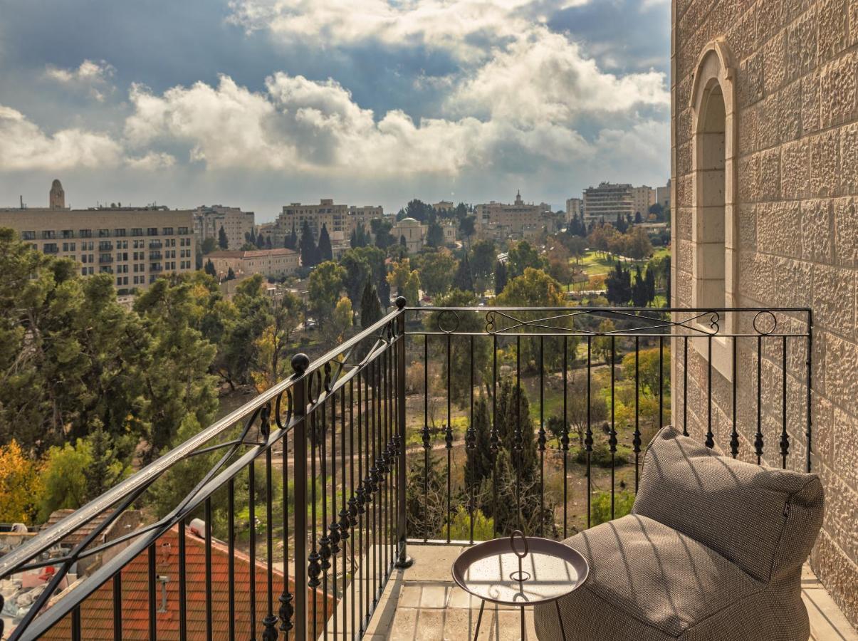 Brown Jlm Mamilla, A Member Of Brown Hotels Jerusalem Exterior foto